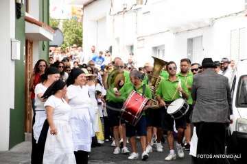 La X edición de la Traída Infantil del Agua, un éxito (Foto Antonio Alí)